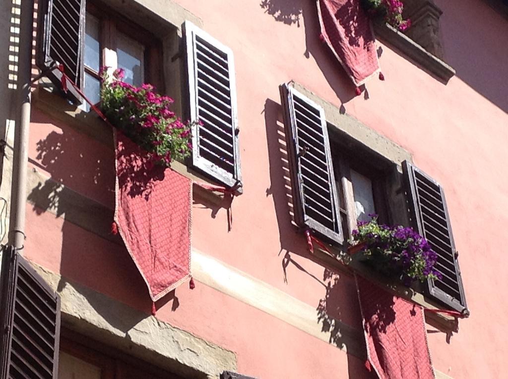 La Finestra Sul Borgo Dimora Storica Appartement Laterina Buitenkant foto