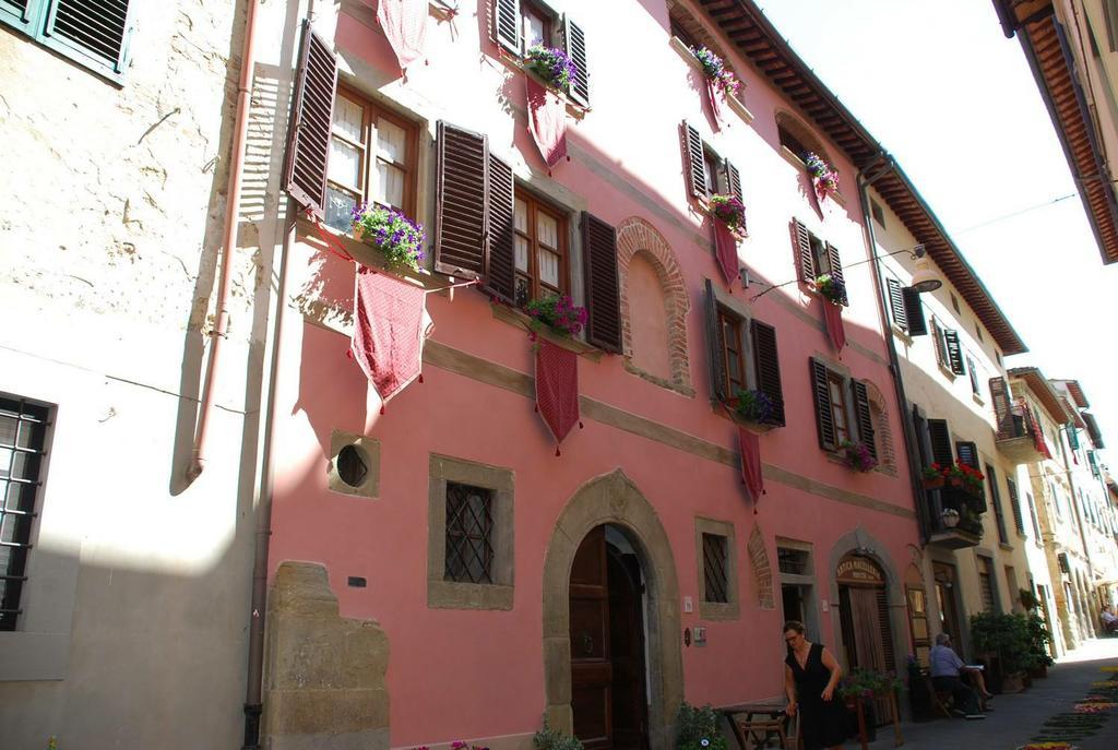 La Finestra Sul Borgo Dimora Storica Appartement Laterina Buitenkant foto